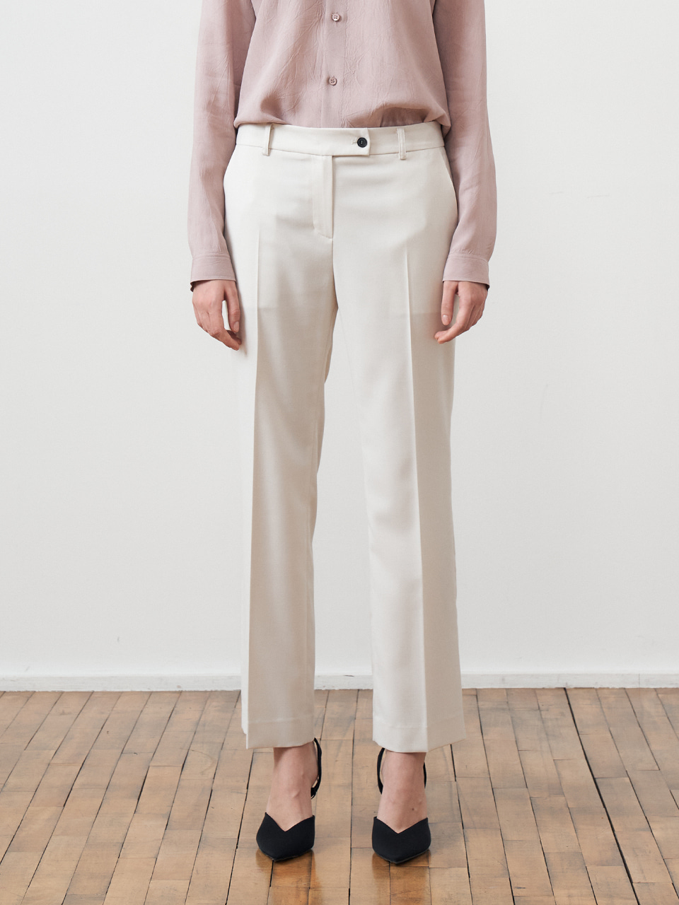 WOOL STRAIGHT TROUSERS [IVORY]