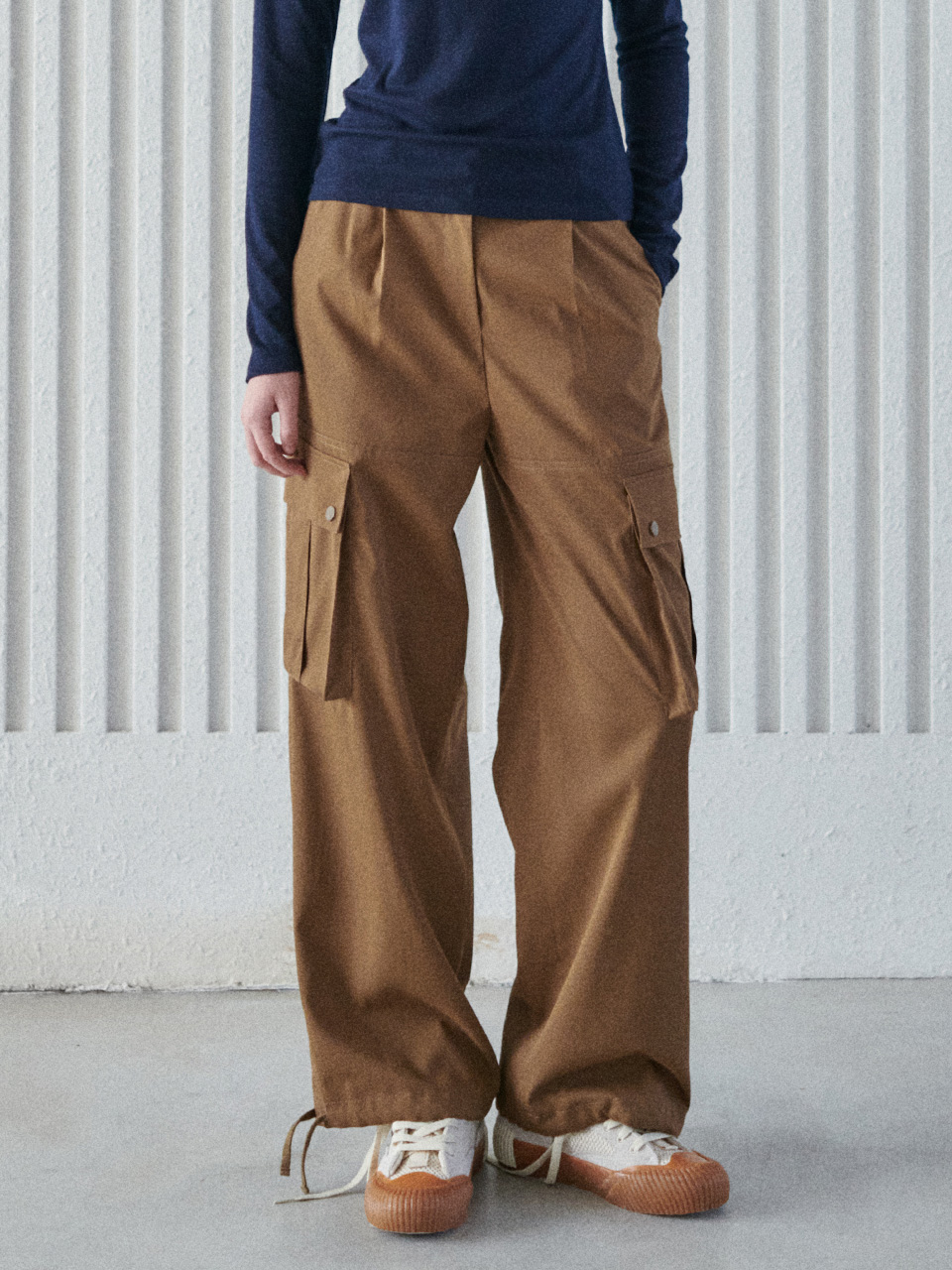 HACIE - CARGO PANTS WITH BINDING DETAIL [3컬러]